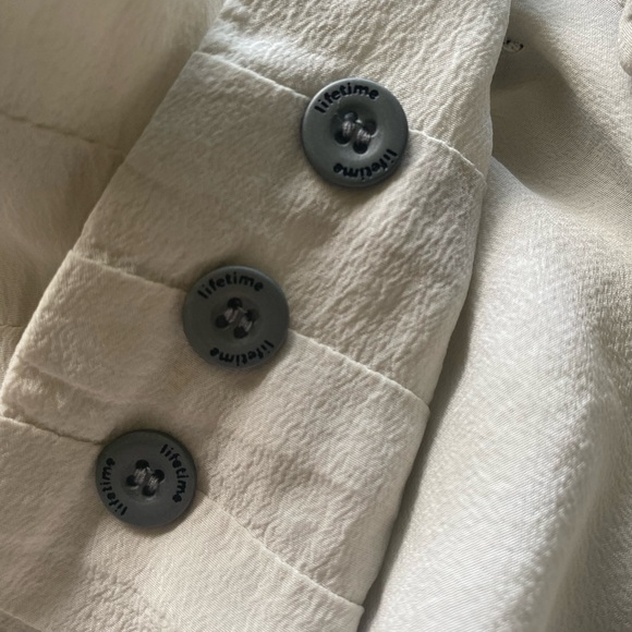 Lifetime Collective 100% Silk gradient dress - Picture 4 of 8